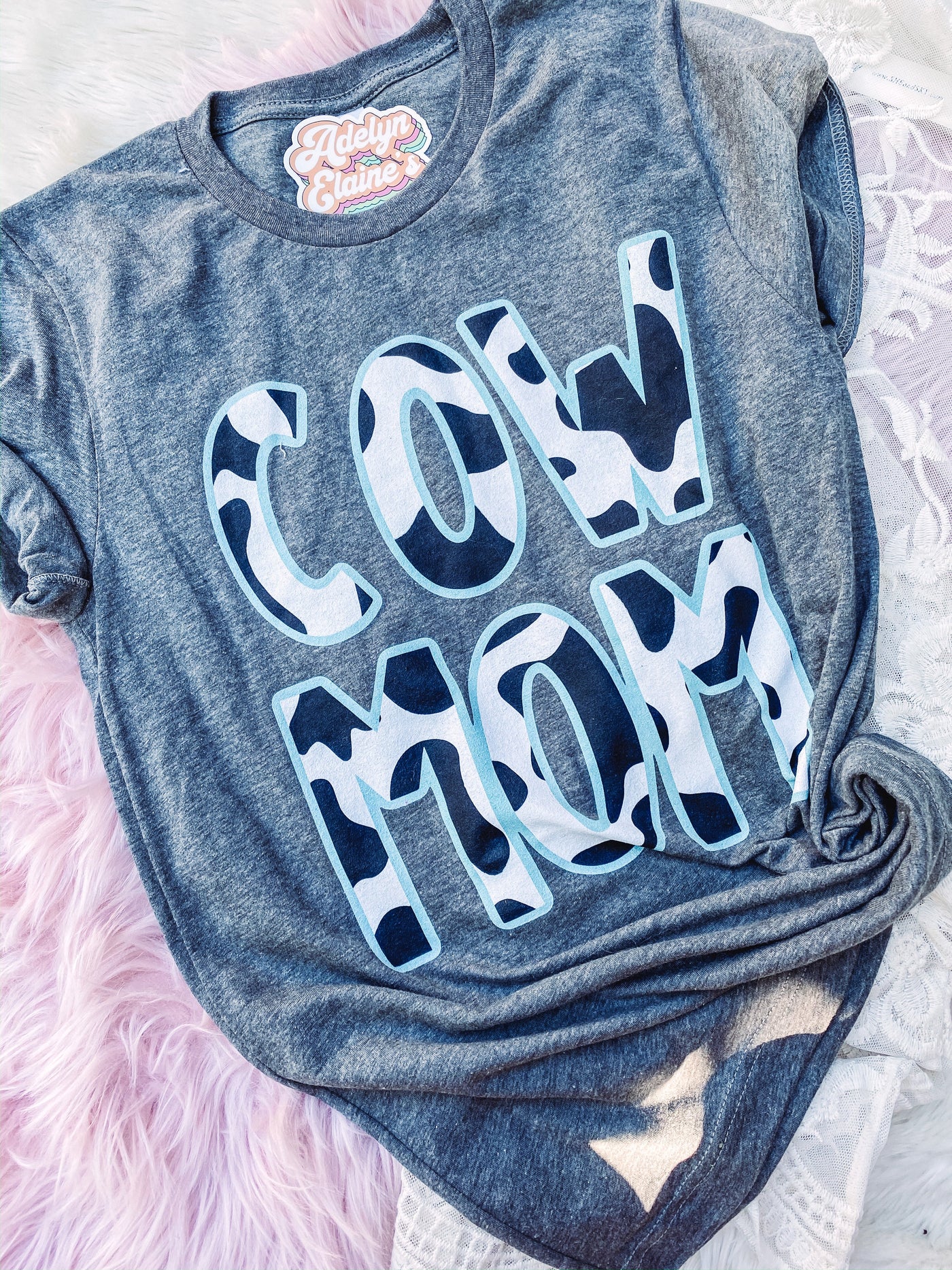 Cow Mom - Graphic Tee